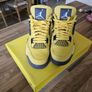 Air Jordan 4 Retro Lightning Image 2