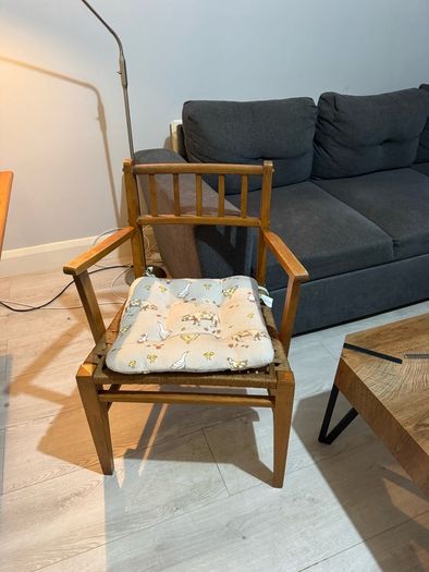 Drop Leaf Pine Table & Chairs
