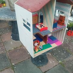 handmade dolls house
