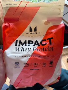 My Protein Impact Whey Isolate (vanilla+strawberry cream)