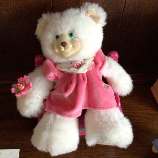 Vintage 90s Fisher price Briar berry "Berry Beth bear "W/ Accesories