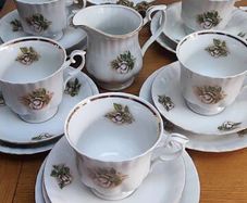 Vintage Tea Set Chodziez