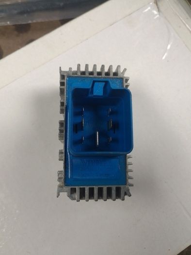 Vauxhall Opel glow plug relay