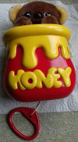 Vintage musical Honey Bear (reduced )