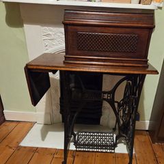 Singer sewing machine