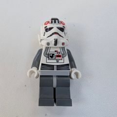 100% Lego Star Wars Minifigure  AT-AT Driver Red Imperial Logo Bluish Grays Black Head