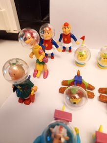 Frufoo Onken Collectables Space Figurines