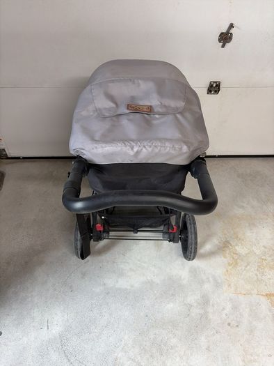 Buggy / Stroller