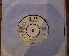 Electric Light Orchestra Livin Thing Evil Woman 7 Inch Vinyl Bundle