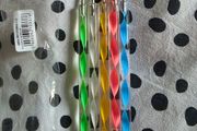 Nail dotting tool