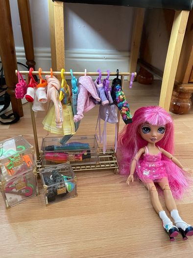 Rainbow high doll