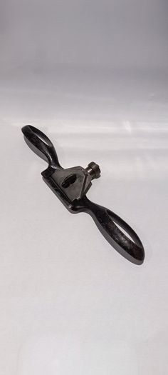 A Vintage Edward Preston No 1391 (Curved Bottom) Spokeshave