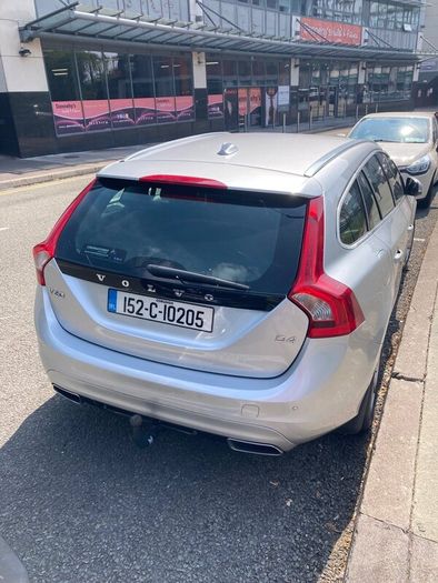 Volvo V60 2015