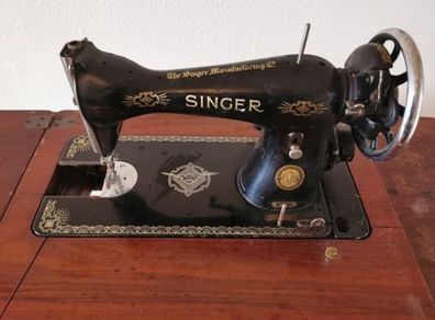 Vintage Singer Sewing Machine