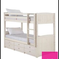 Bunk beds with trundle bed