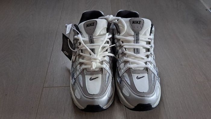 Nike P6000