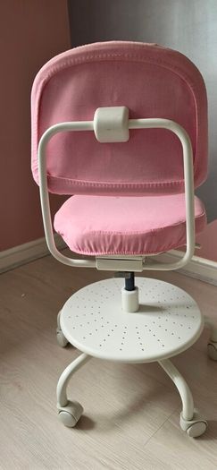 Desk chair
