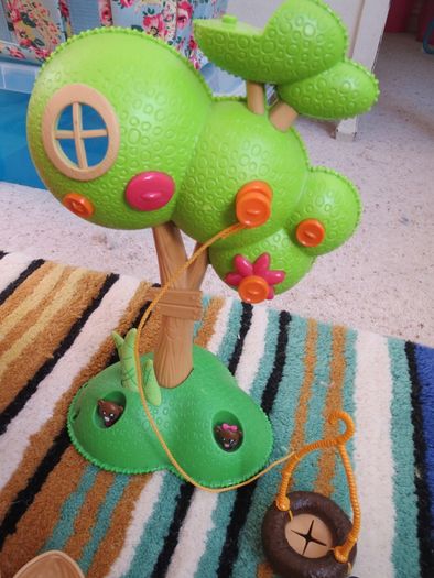 Lalaloopsy bundle house,tree, Disney
