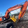 Crusher hire  concrete crusher rock crusher Image 9