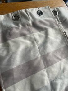 Pair of curtains like New Need gone ASAP 90 X90