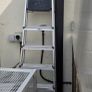 Werner high handrail step ladder 7 thread Image 3