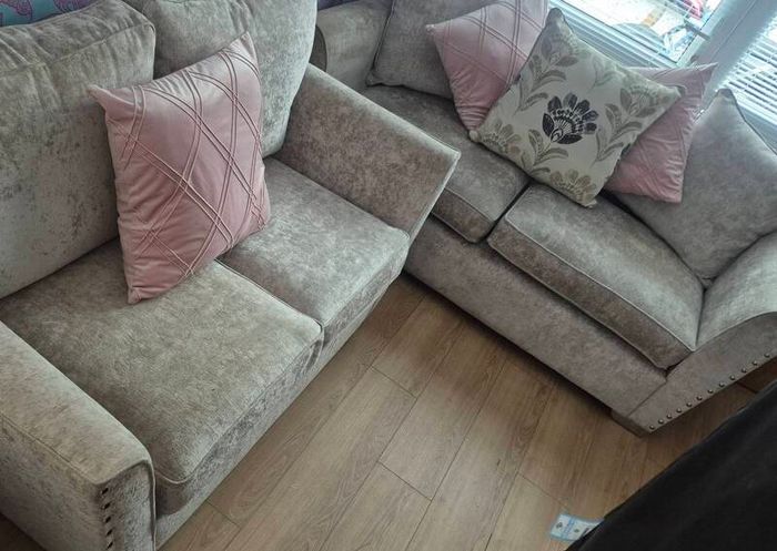 Luxury 3&2 ,Dublin delivery included