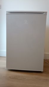 Indesit Freestanding fridge