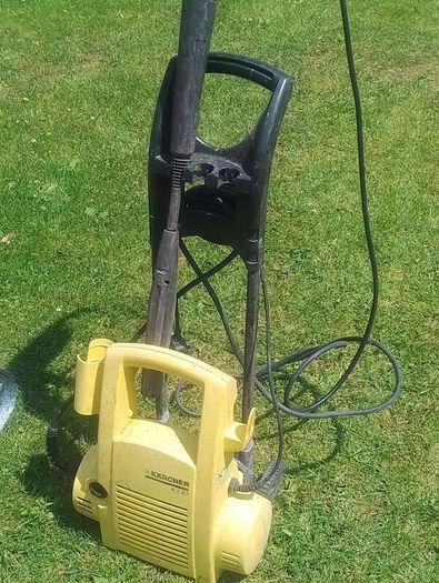 2 power washers (read description)