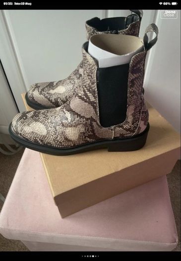 ankle boots  size 39 snake skin effect ankle boot