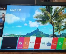 Lg 49" Led Hdr 4k Ultra Hd Smart Tv, WebOS, Wifi, Lan, Usb