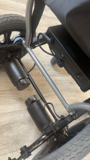 electric wheelchair quirumed