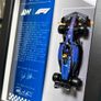 Williams F1 Frame with Carlos Sainz 1:64 Replica Image 4