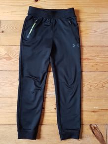 Age 6 Black Under Armour Tracksuit Bottoms