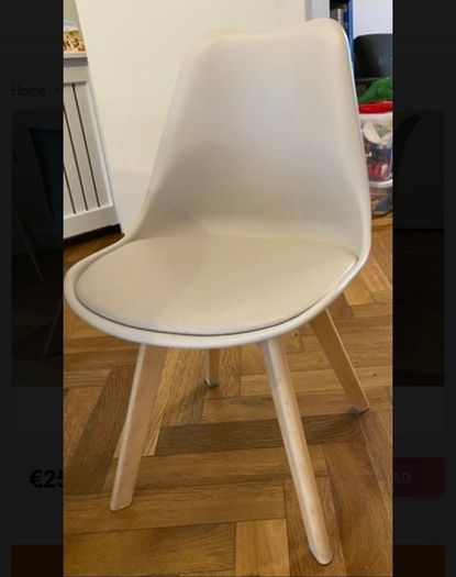 Dining table and 5 chairs