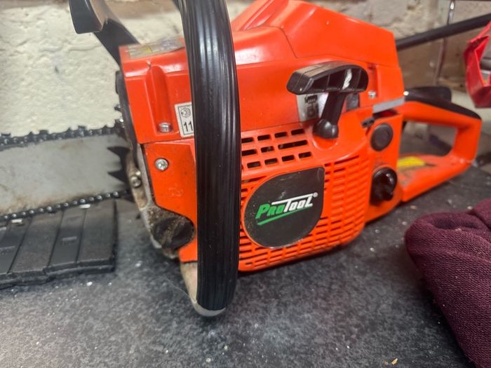 chainsaw
