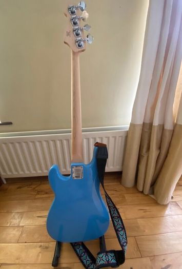 Fender Squier Sonic Precision Bass As New