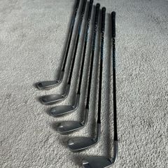 Full set of junior clubs