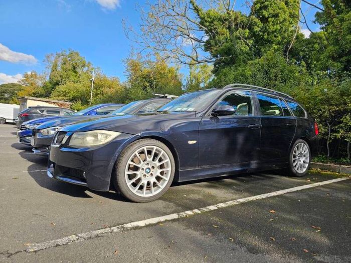 BMW e91 318i M Sport