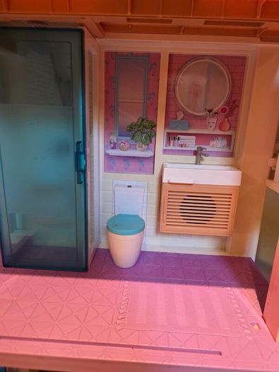 Barbie dream house