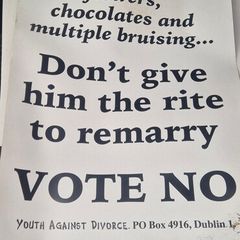 1995 divorce referendum posters.