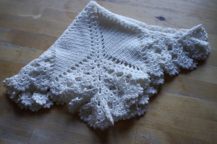 Vintage crochet centrepiece