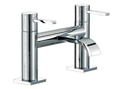 Mayfair Wave Lever Bath Filler tap