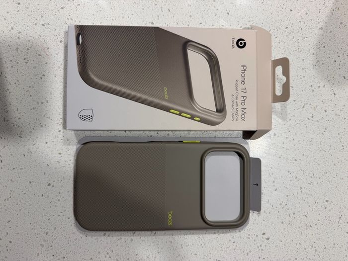 Phone case - beats appple iPhone 17 pro max