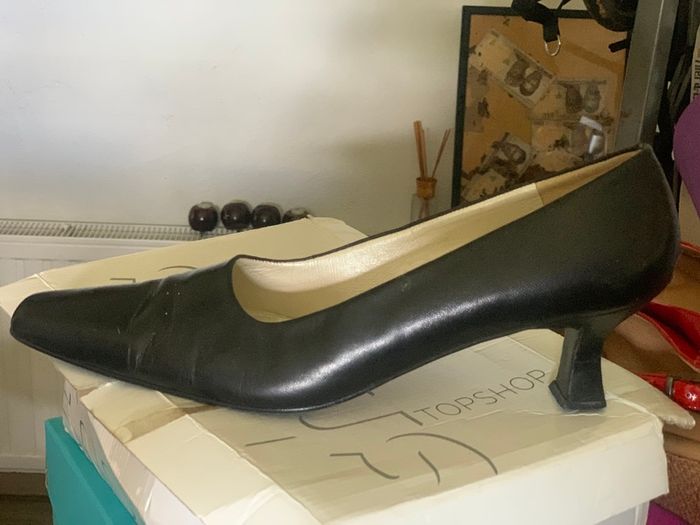 8 Pairs of Heels - size 9