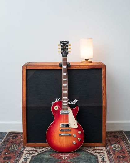Gibson Les Paul 70's Deluxe 2022 - Cherry Sunburst