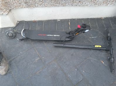 Dualtron Dolphin electric scooter