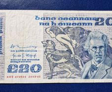 Ireland 1981 W.B. Yeats 20 pound banknote
