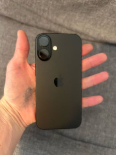 iPhone 16 black unlocked 128gb, 91% battery health