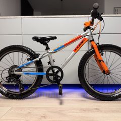 CUBE Acid 200 Actionteam Kids Bike 20 inch (Like New)
