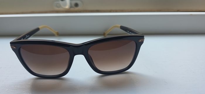 Carolina Herrera sunglasses